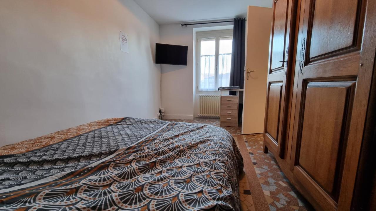 Le 3 Rue De Fontenay Marmagne  Екстер'єр фото